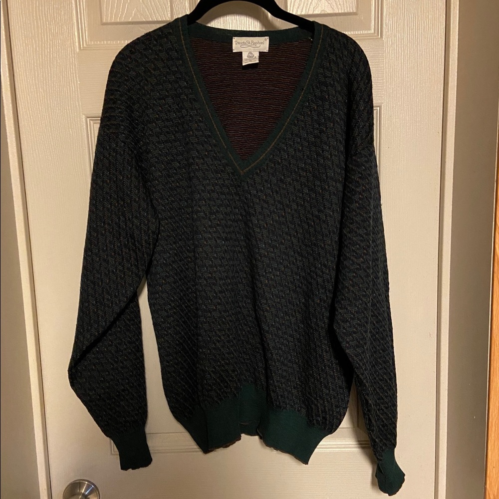 Tricots St. Raphael Smart Wool Long Sleeve Sweater! Size Medium!